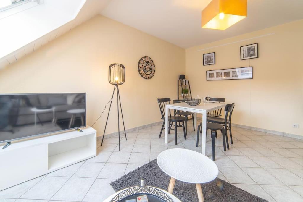Le Central Mulhouse Luaran gambar
